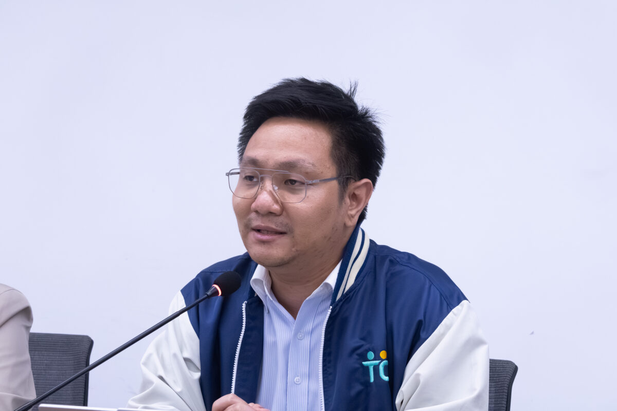 อดิศักดิ์ สายประเสริฐ 