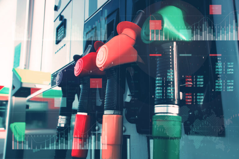 ค้าน ขึ้นราคาน้ำมัน 6 บาท! สภาผู้บริโภคชง 5 ข้อ จี้รัฐหยุดซ้ำเติมค่าครองชีพ