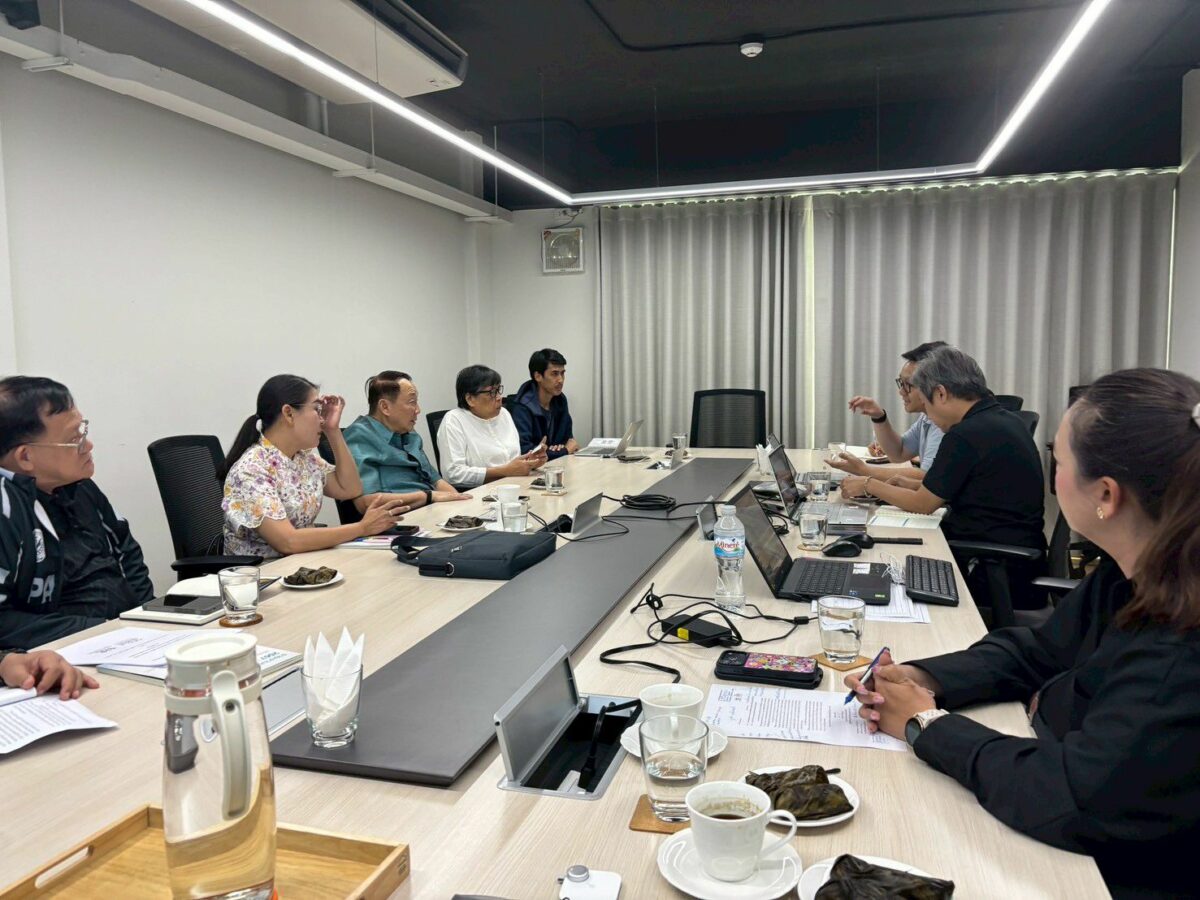 หารือ นายกสมาคม อบจ. ดันกองทุนขนส่งจังหวัด พลิกโฉมการเดินทางท้องถิ่น : สารี อ๋องสมหวัง