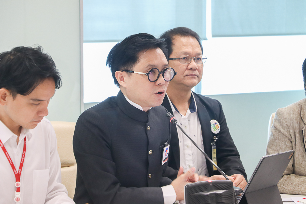 ภาคประชาชน ยื่นหยุดจ่ายชดเชย กองทุนน้ำมัน พลังงานรับลูกเร่งพิจารณา